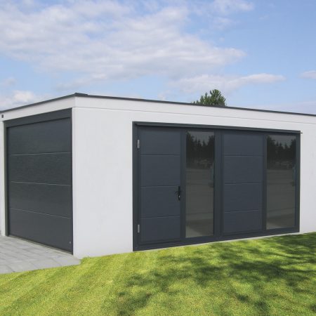 Stahlbeton-Fertiggarage mit großem Fensterelement